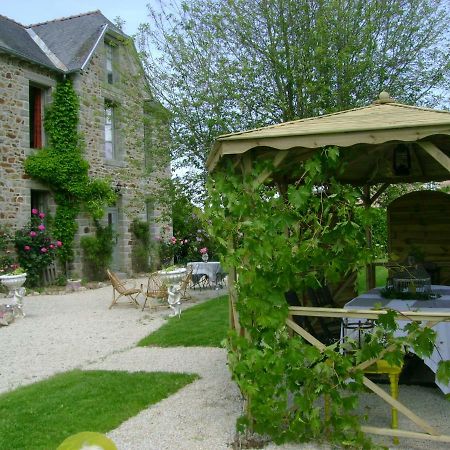 La Porte Ouverte Bed and Breakfast Saint-Denoual Esterno foto